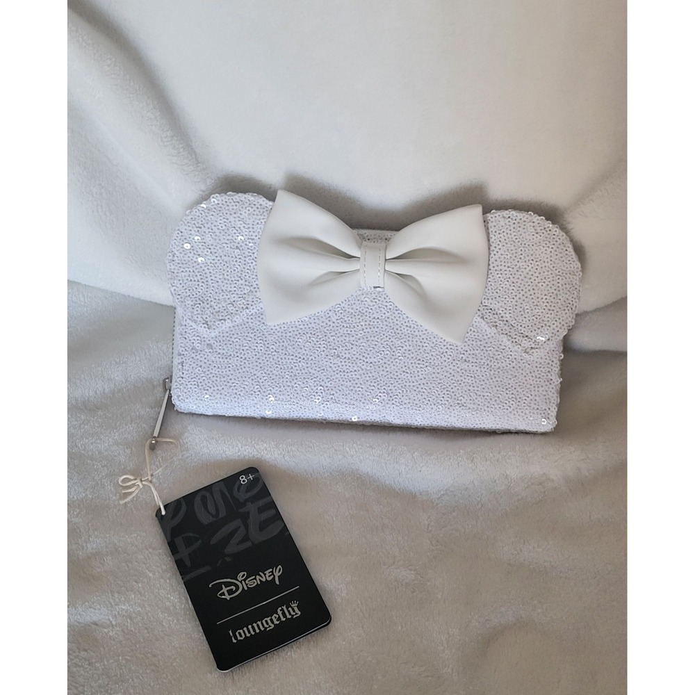 Loungefly Disney Wedding Minnie sequin wallet wristlet
